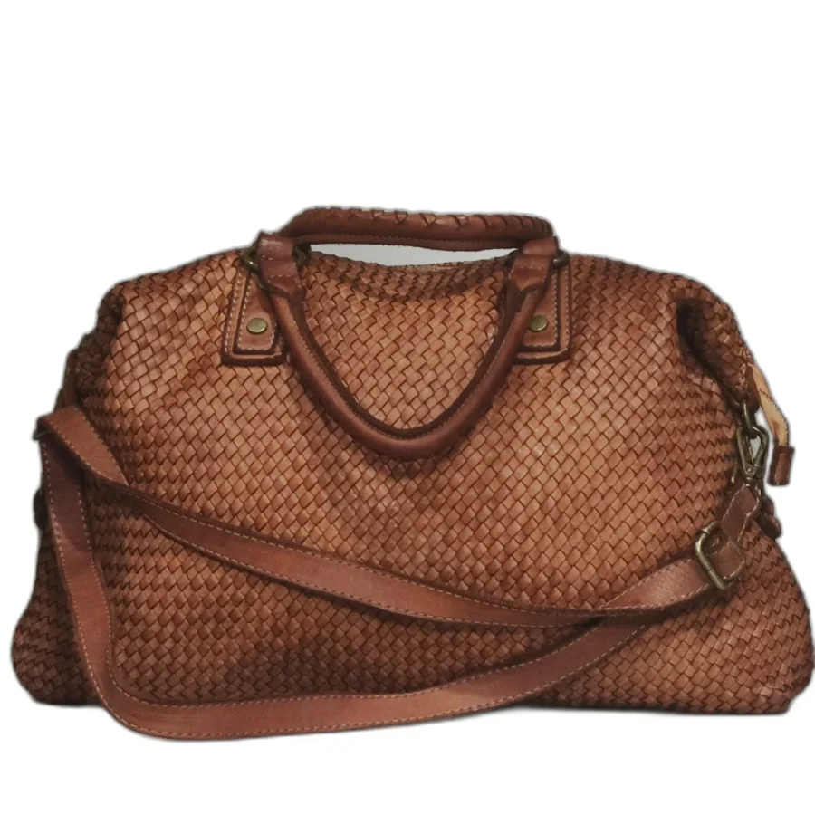 Borsa donna elegante in vera pelle intrecciata realizzata a mano con tracolla regolabile